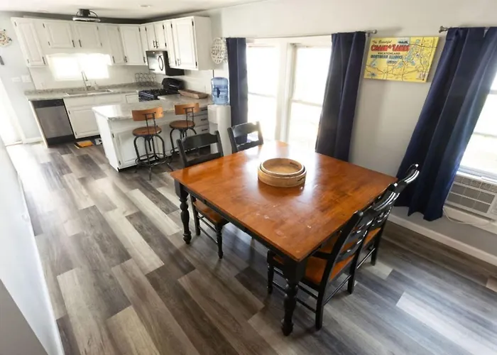 The Jackson On Grass Waterfront 2 1 Nautical With Hot Tub Firepit & Year-round Fun Spring Grove